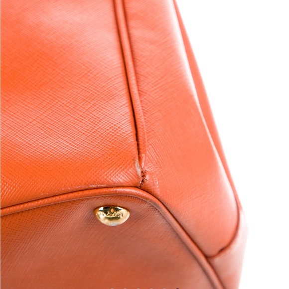 Prada large Saffiano Lux tote - Picture 6 of 8